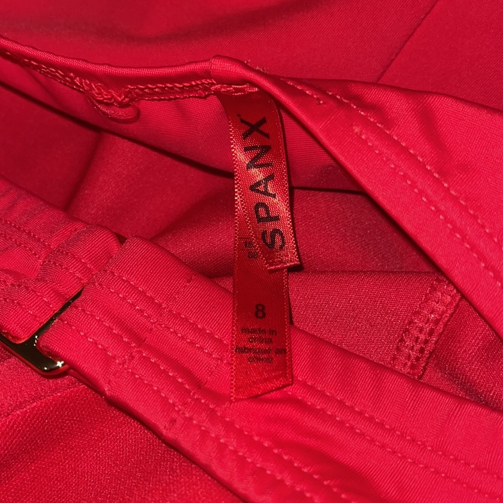 Red Spanx Bathing Suit Top 8 NWT - Picture 4 of 4